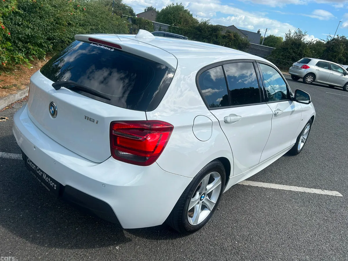 BMW 1-Series Hatchback, Petrol, 2014, White