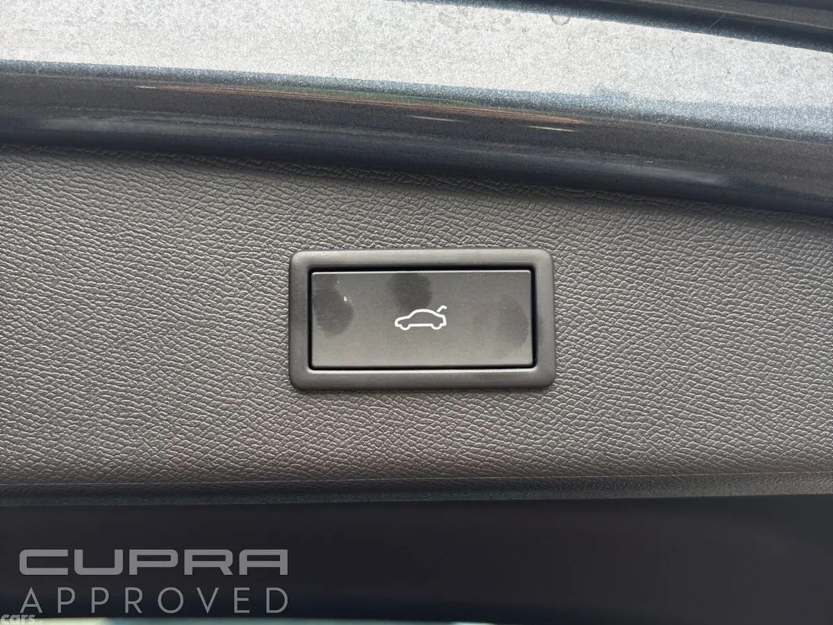 Cupra Leon Estate, Petrol, 2025, Grey
