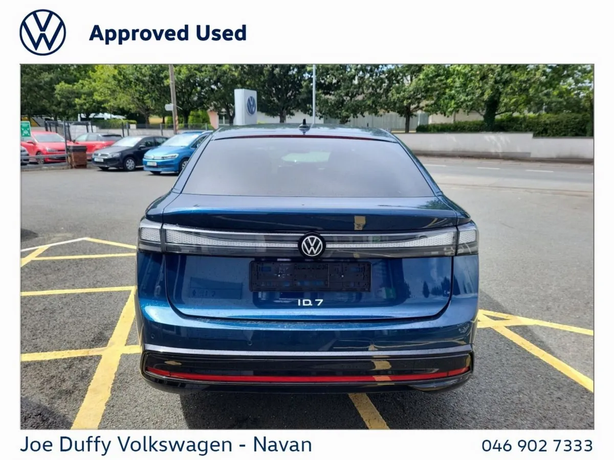 Volkswagen ID.7 Hatchback, Electric, 2025, Blue