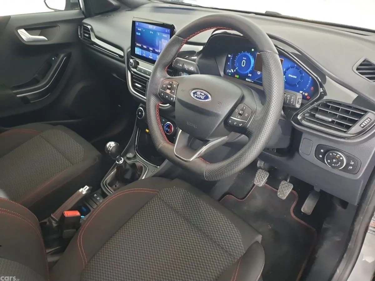 Ford Puma MPV, Petrol, 2024, Grey