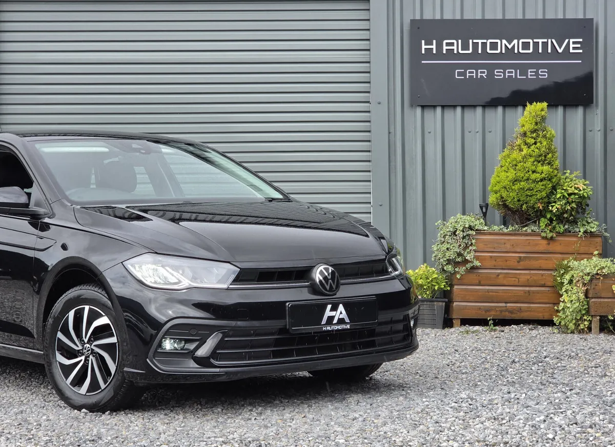 Volkswagen Polo Hatchback, Petrol, 2023, Black