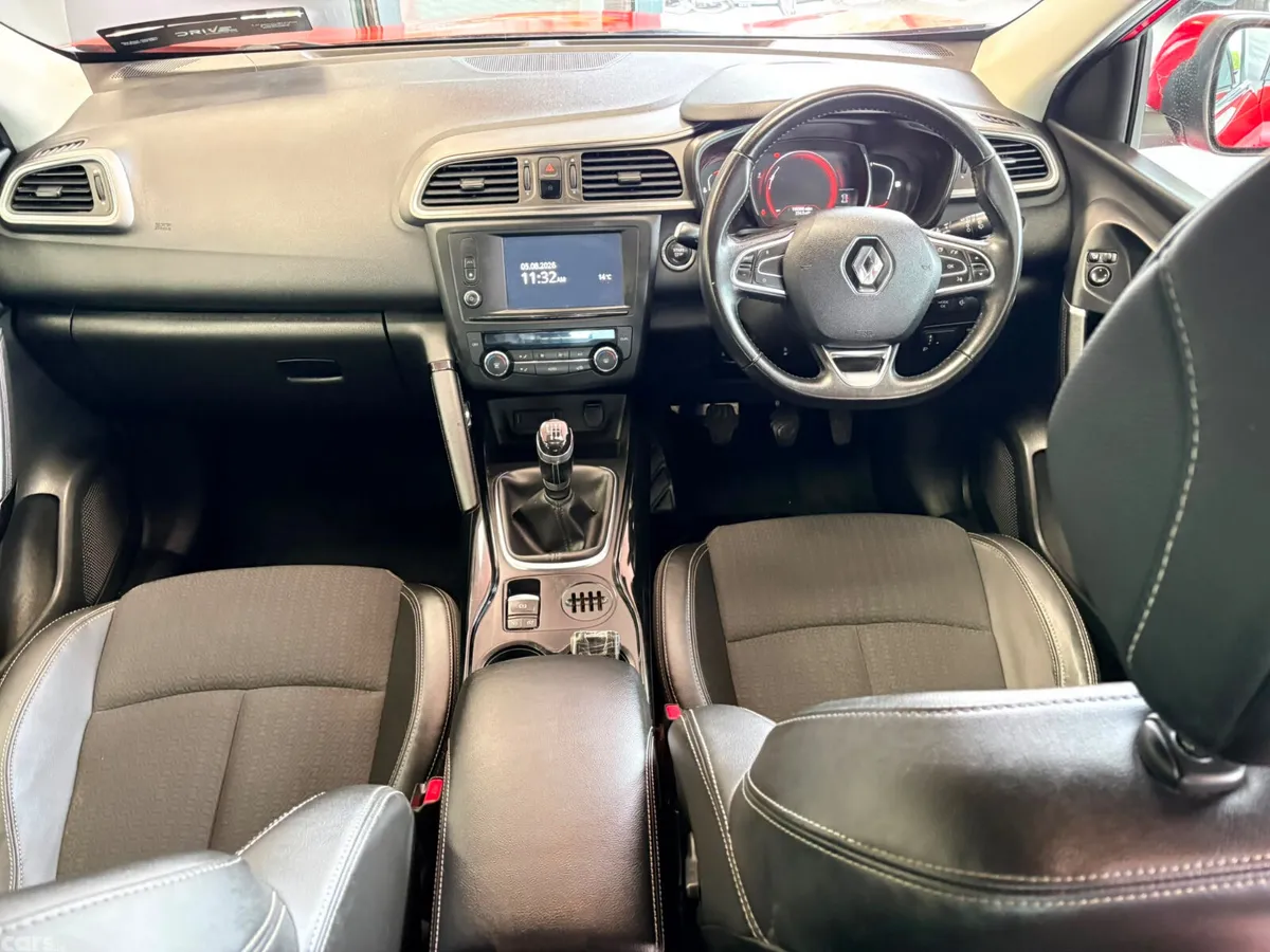 Renault Kadjar SUV, Diesel, 2015, Red