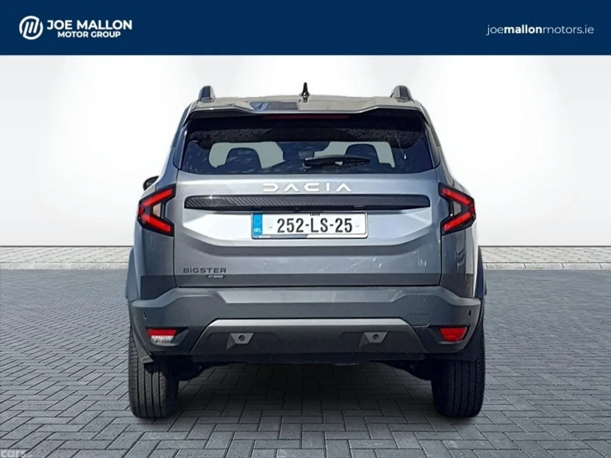 Dacia Bigster Hatchback, Petrol Hybrid, 2025, Grey