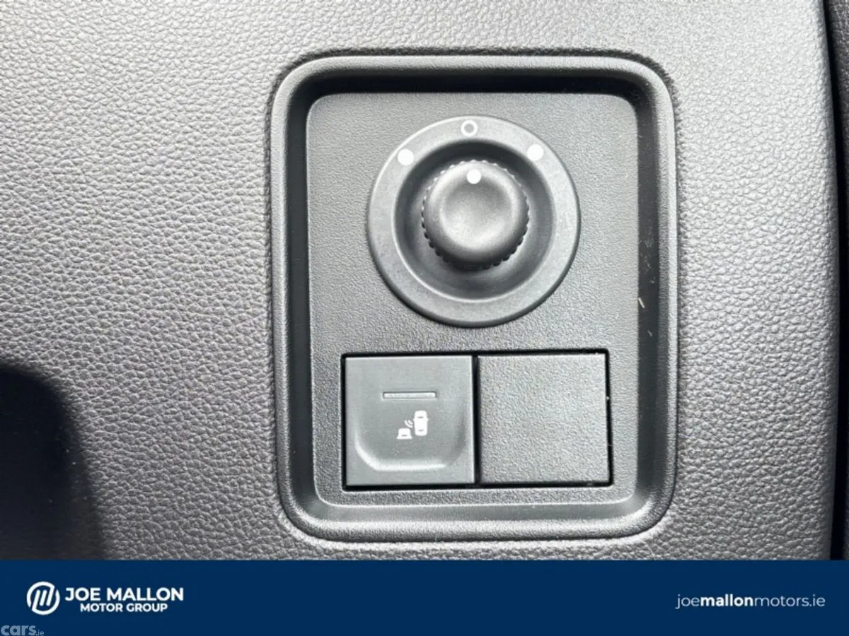 Dacia Duster SUV, Petrol, 2022, Grey