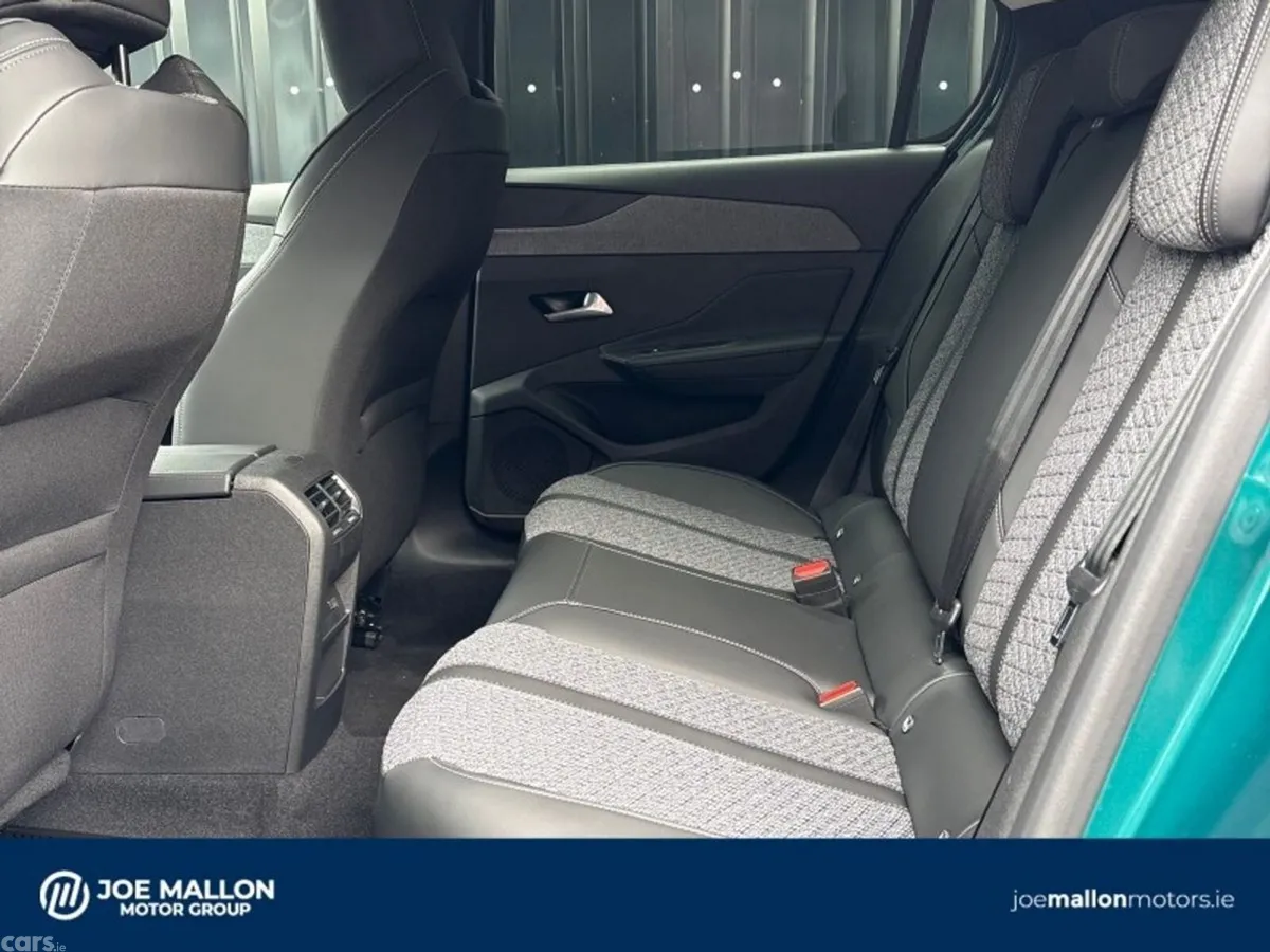 Peugeot 308 Hatchback, Petrol Hybrid, 2026, Blue