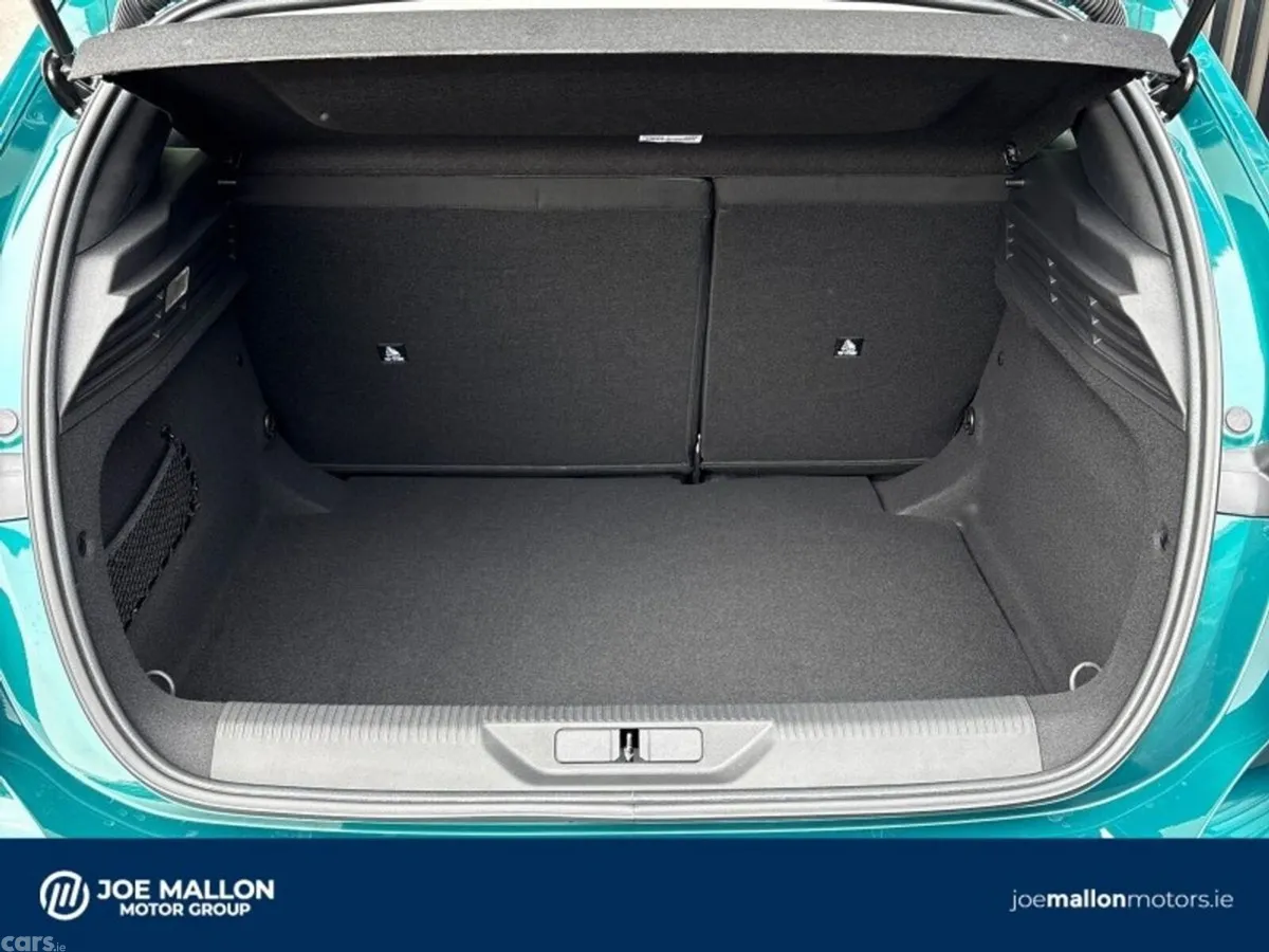 Peugeot 308 Hatchback, Petrol Hybrid, 2026, Blue