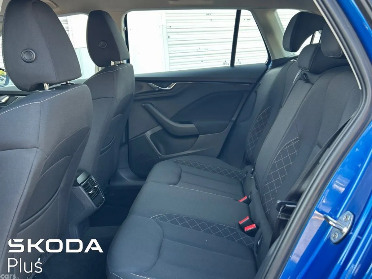 Skoda Kamiq SUV, Petrol, 2023, Blue