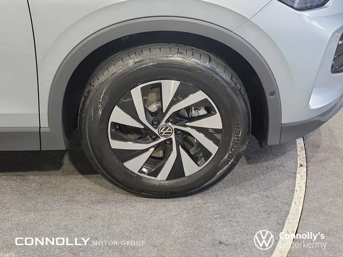 Volkswagen Tiguan SUV, Petrol Hybrid, 2026, Silver