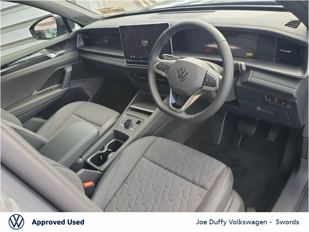Volkswagen Tayron Estate, Diesel, 2026, Grey