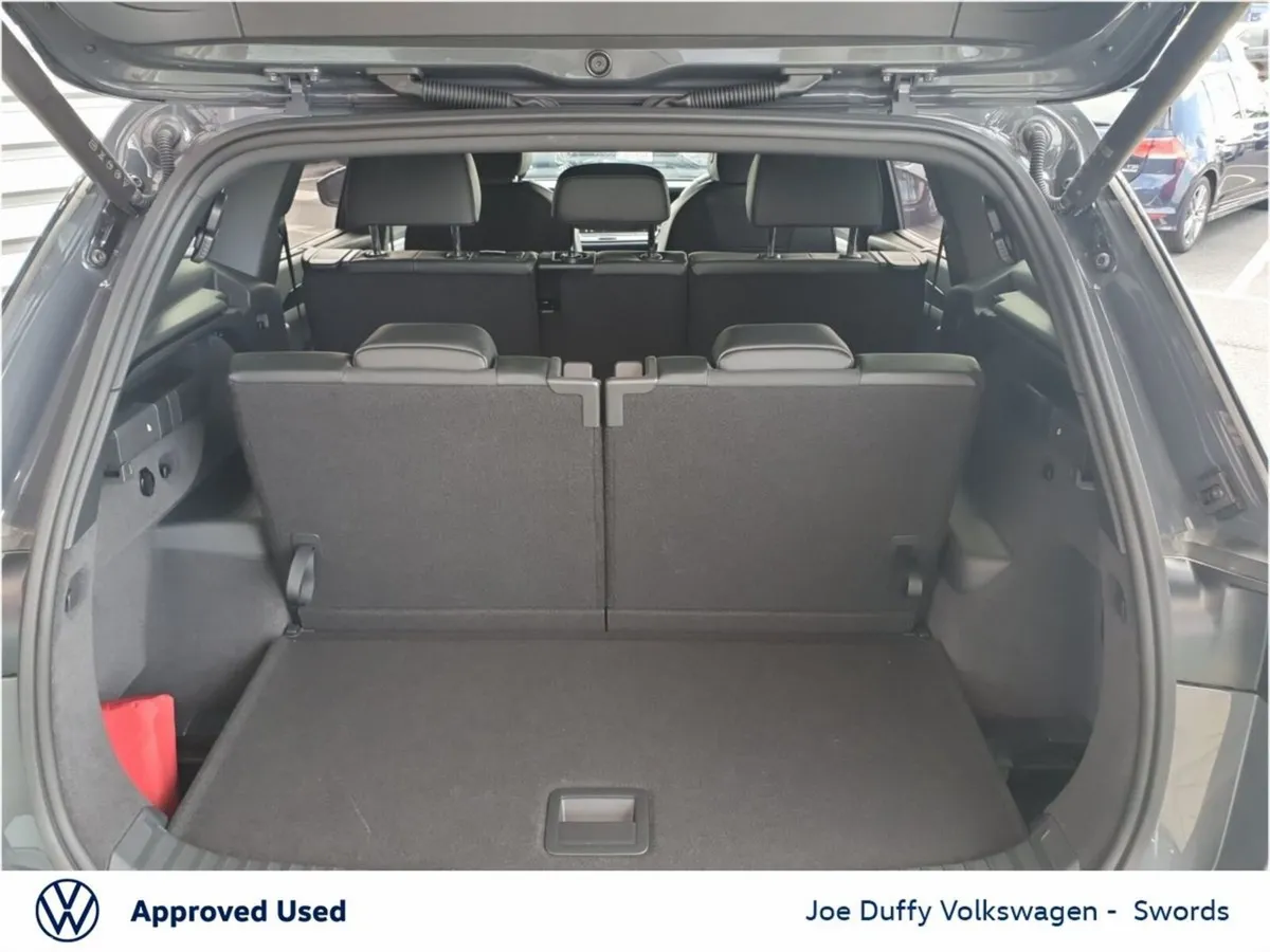 Volkswagen Tayron Estate, Diesel, 2026, Grey