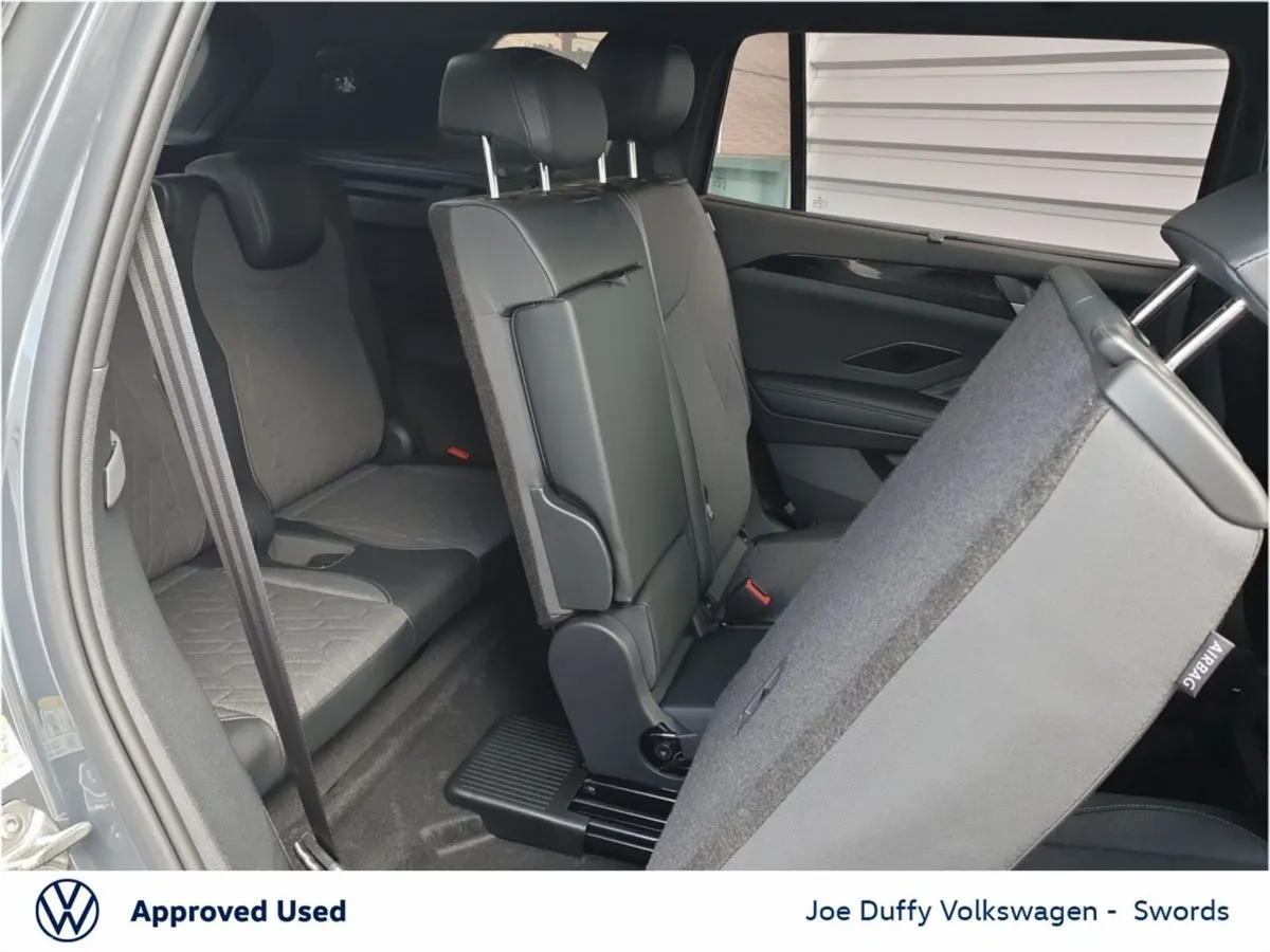 Volkswagen Tayron Estate, Diesel, 2026, Grey