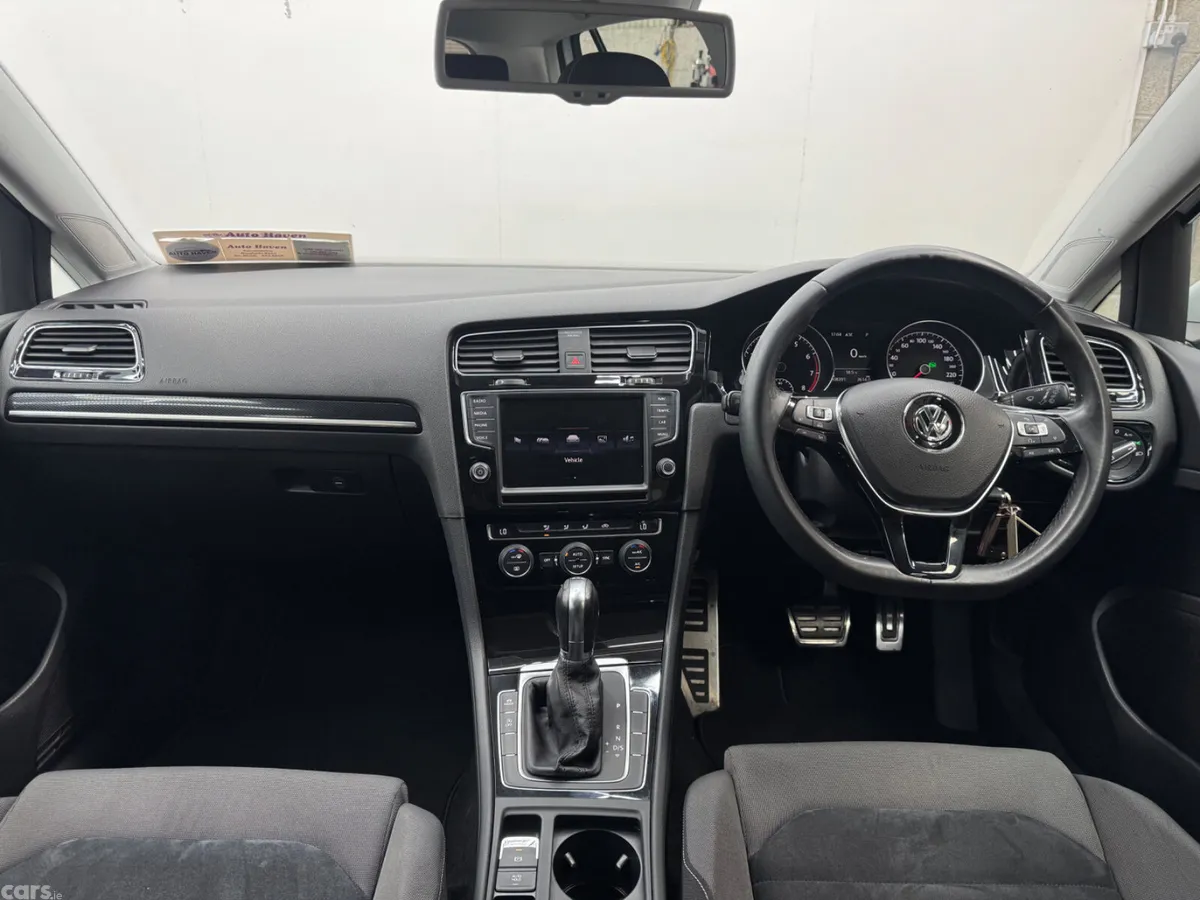 Volkswagen Golf Hatchback, Petrol, 2014, White