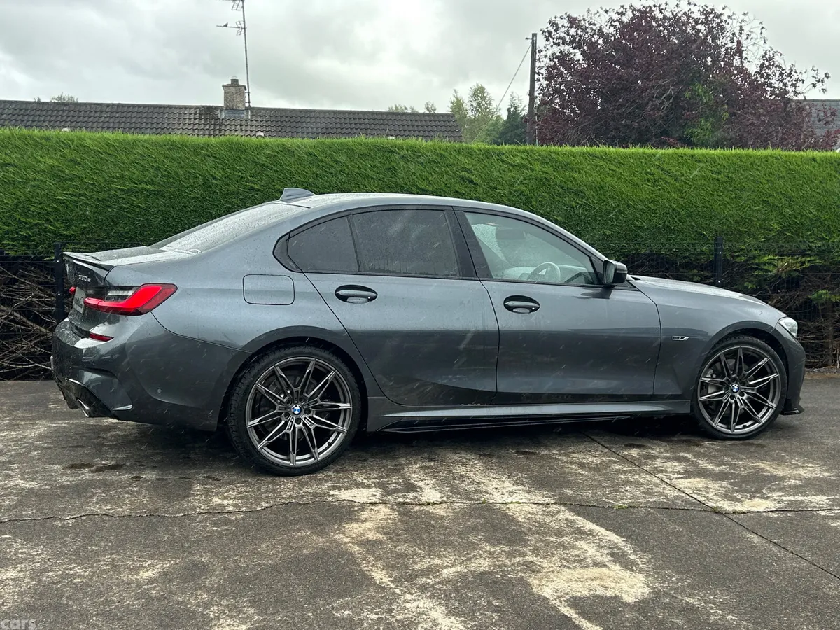 BMW 3-Series Saloon, Petrol Hybrid, 2022, Grey