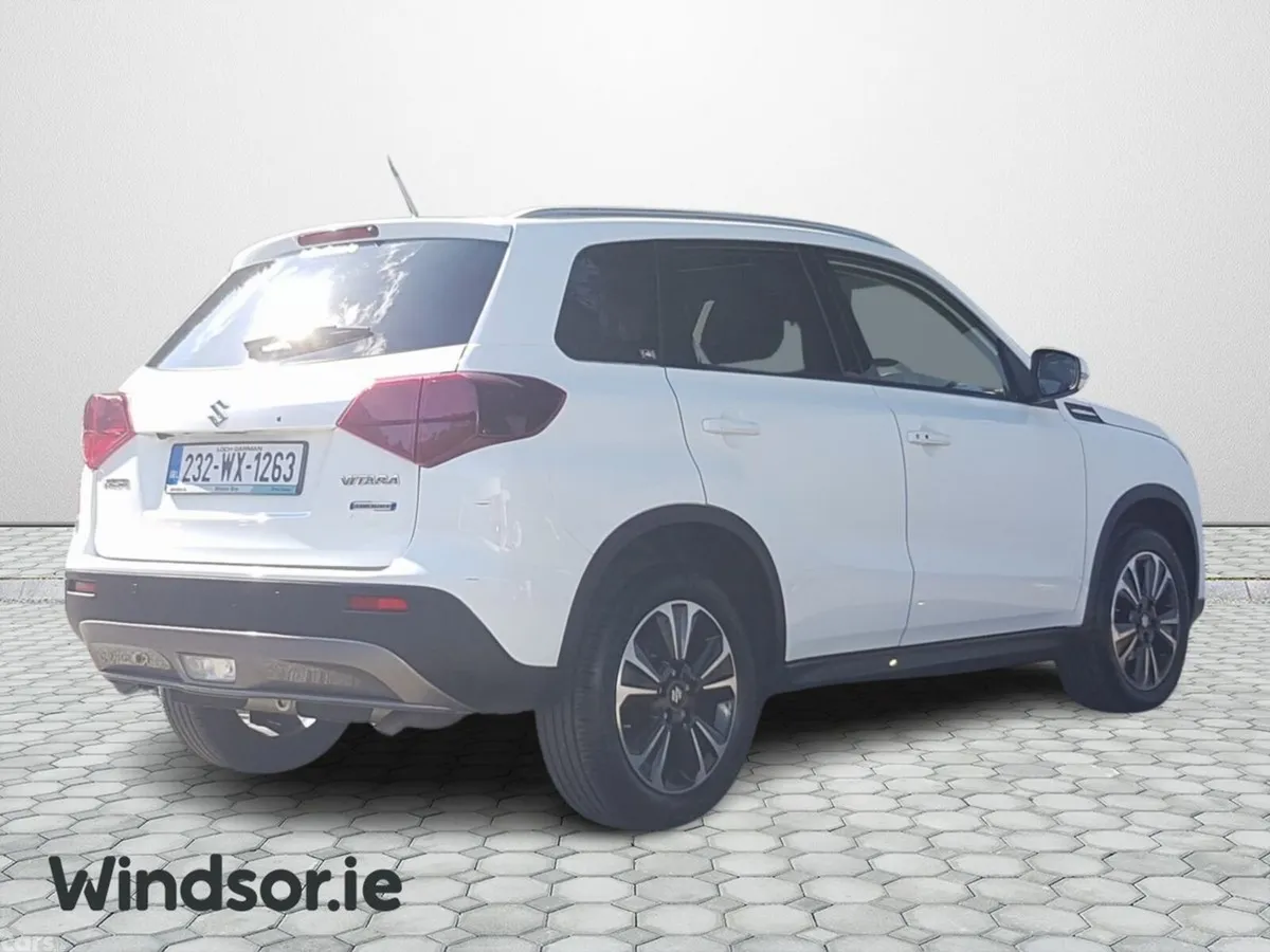 Suzuki Vitara SUV, Petrol, 2023, White