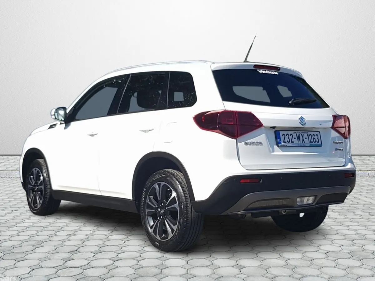 Suzuki Vitara SUV, Petrol, 2023, White