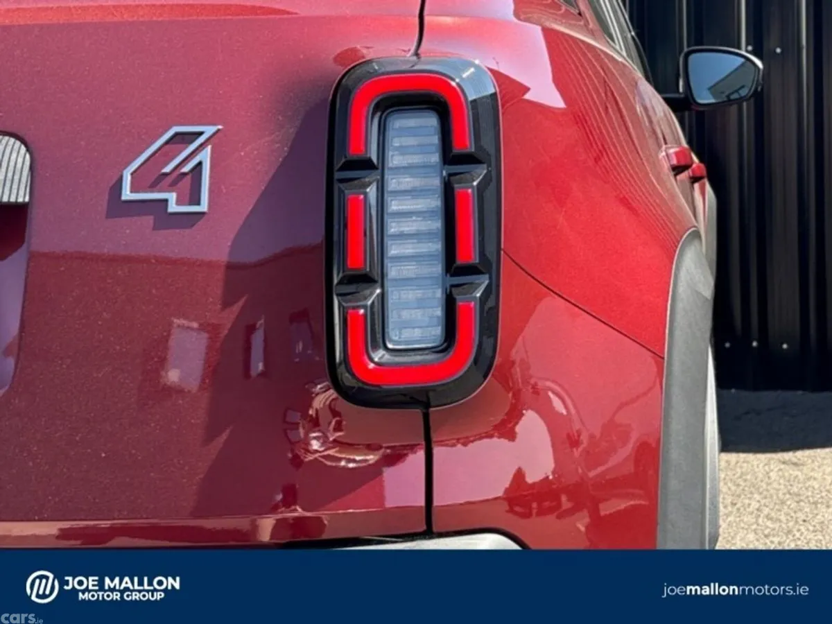 Renault 4 Hatchback, Electric, 2026, Red