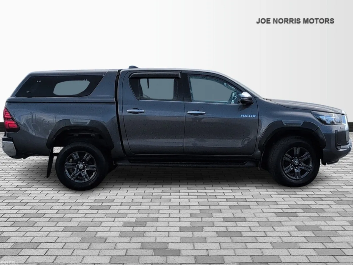 Toyota Hilux Pick Up, Diesel, 2024, Grey