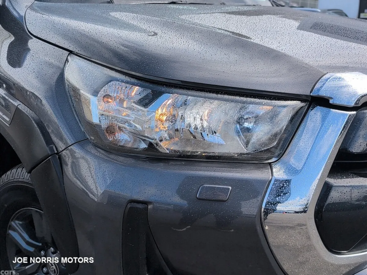Toyota Hilux Pick Up, Diesel, 2024, Grey
