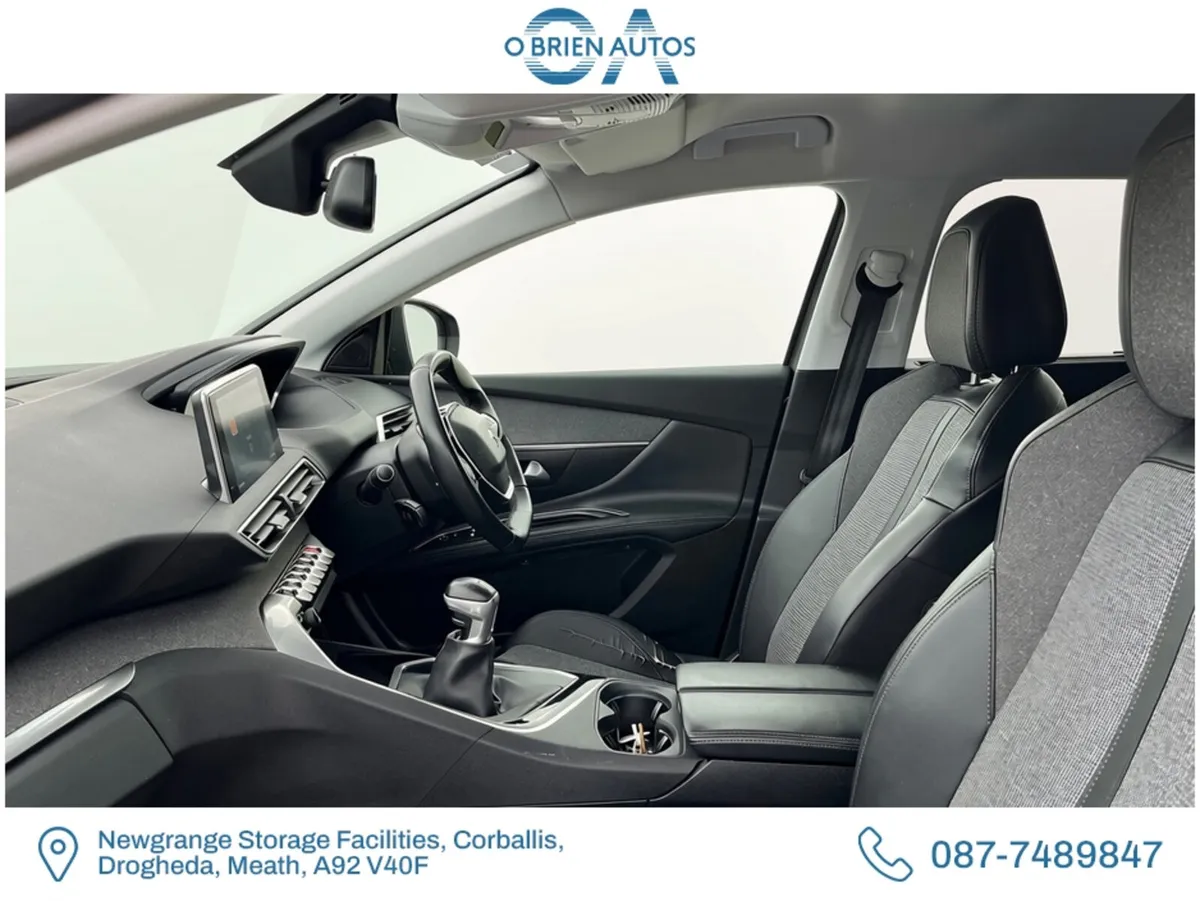 Peugeot 5008 MPV, Diesel, 2020, Grey