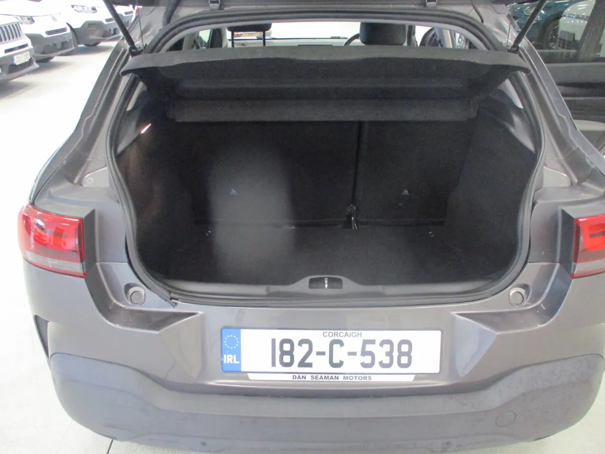Citroen C4 Cactus Hatchback, Petrol, 2018, Grey