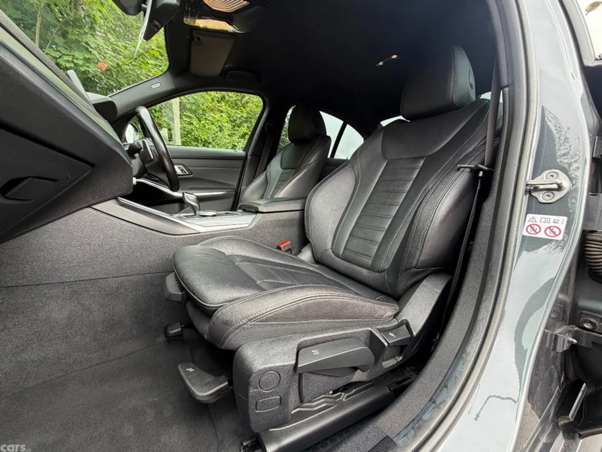 BMW 3-Series Saloon, Petrol Plug-in Hybrid, 2022, Grey