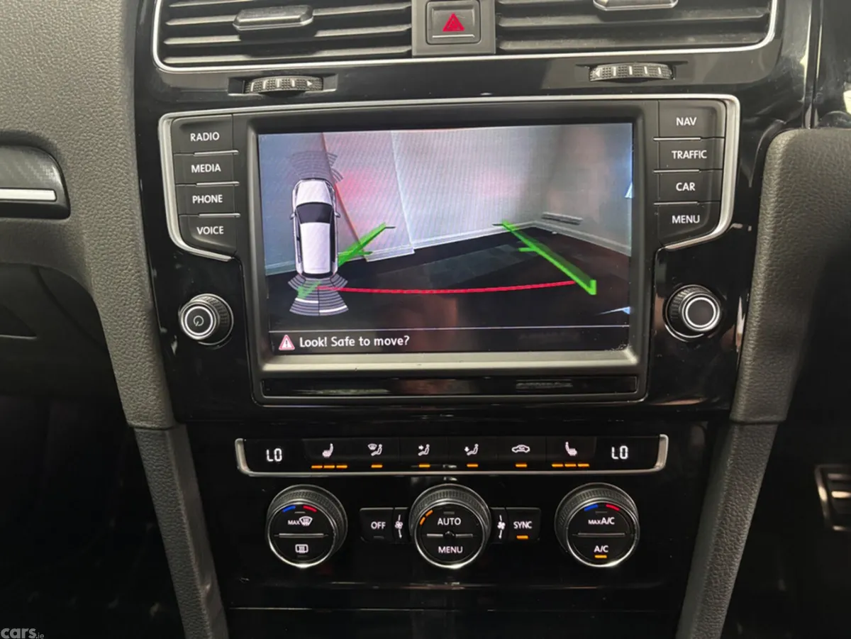 Volkswagen Golf Hatchback, Petrol, 2015, Black