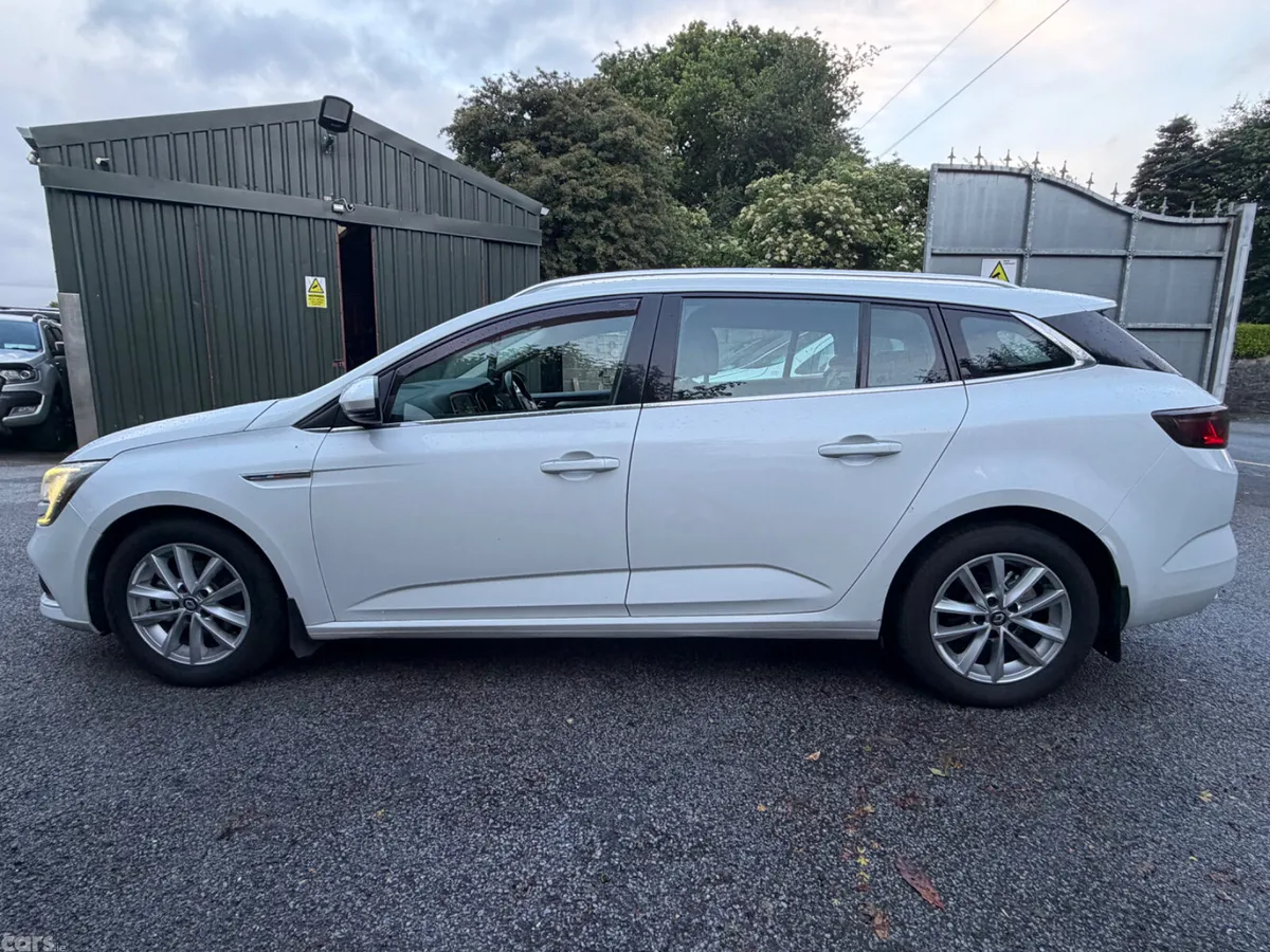 Renault Megane Estate, Diesel, 2017, White