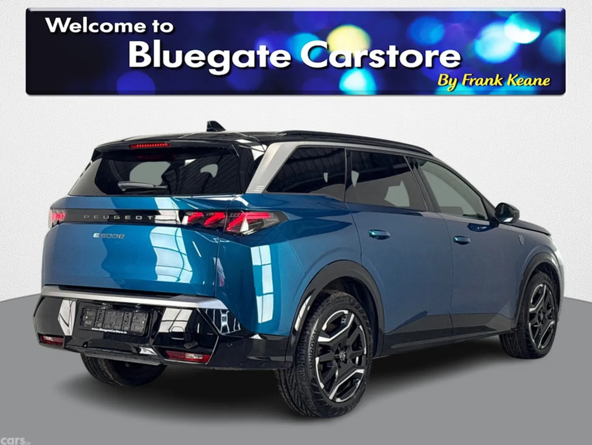 Peugeot 5008 Hatchback, Electric, 2025, Blue
