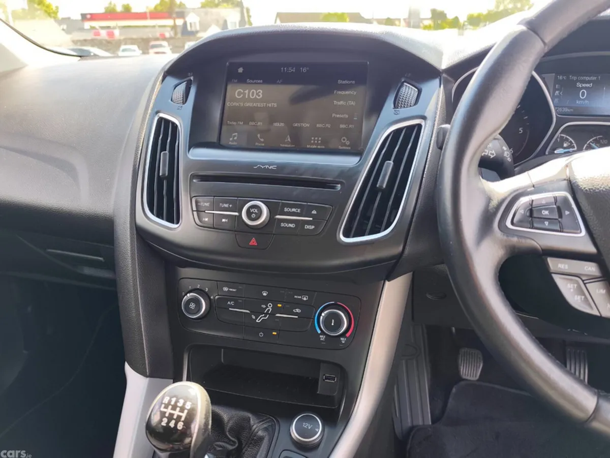 Ford Focus Hatchback, Diesel, 2018, Blue