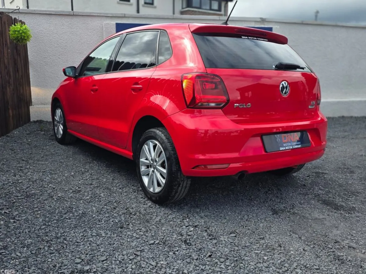 Volkswagen Polo Hatchback, Petrol, 2017, Red