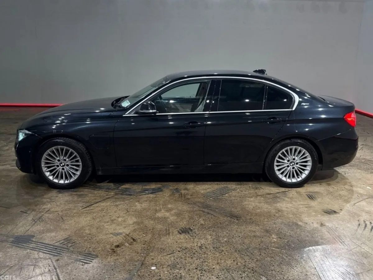 BMW 3-Series Saloon, Petrol Plug-in Hybrid, 2016, Black