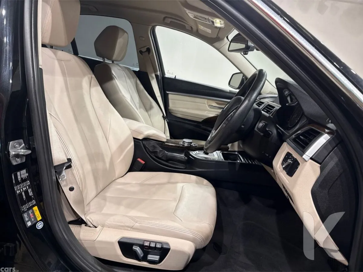 BMW 3-Series Saloon, Petrol Plug-in Hybrid, 2016, Black