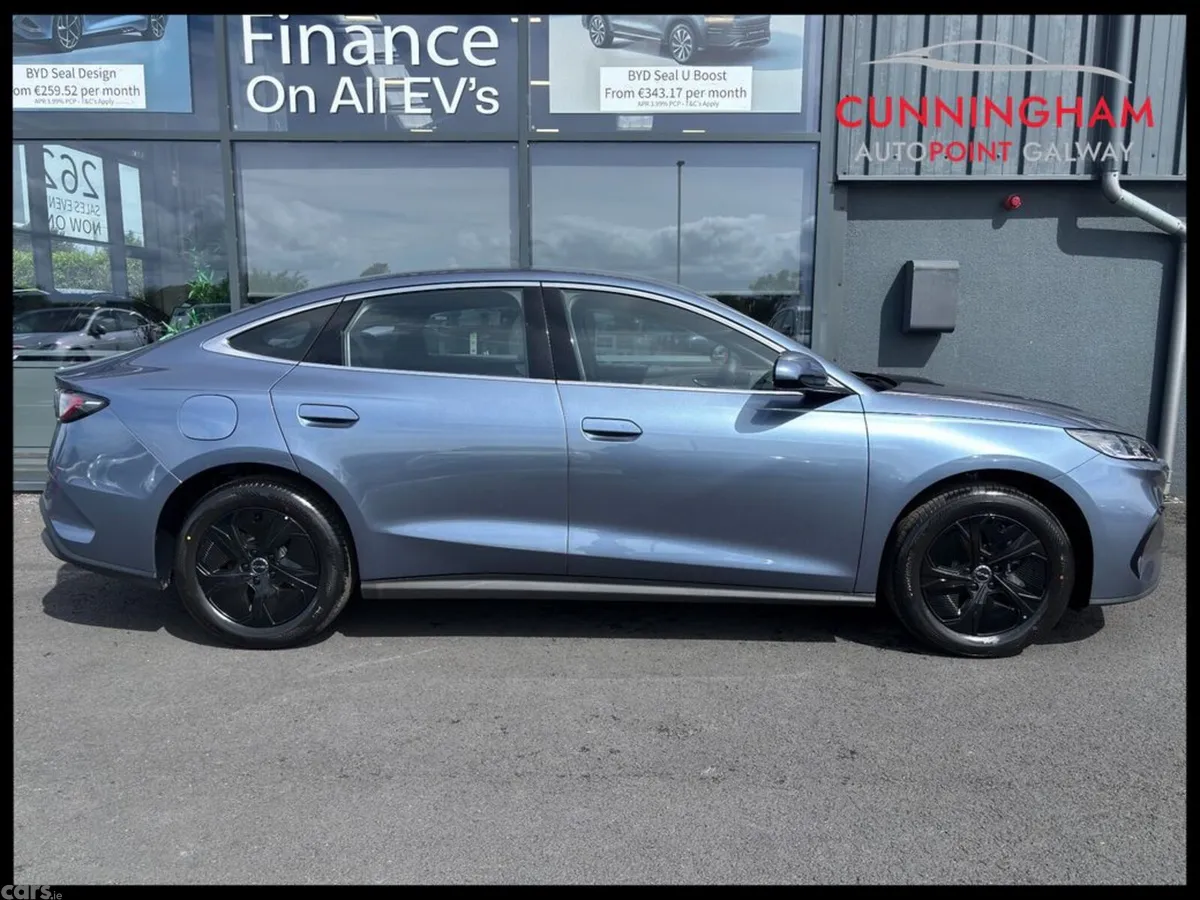 BYD Seal 6 Saloon, Petrol Plug-in Hybrid, 2027, Blue