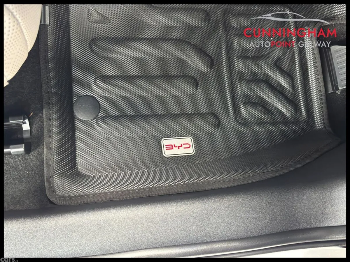 BYD Seal 6 Saloon, Petrol Plug-in Hybrid, 2027, Blue