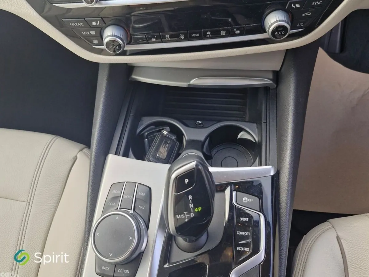 BMW 5-Series Saloon, Petrol Plug-in Hybrid, 2019, Grey