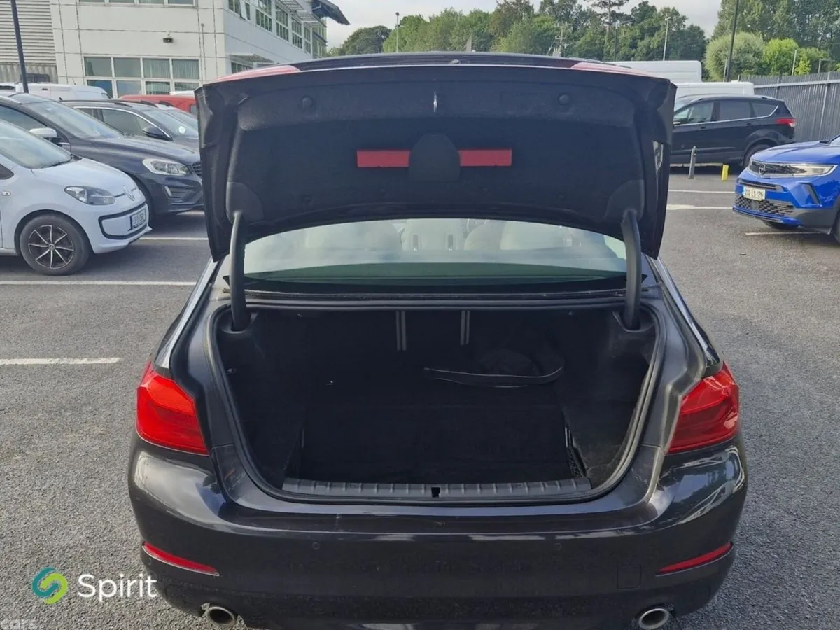 BMW 5-Series Saloon, Petrol Plug-in Hybrid, 2019, Grey