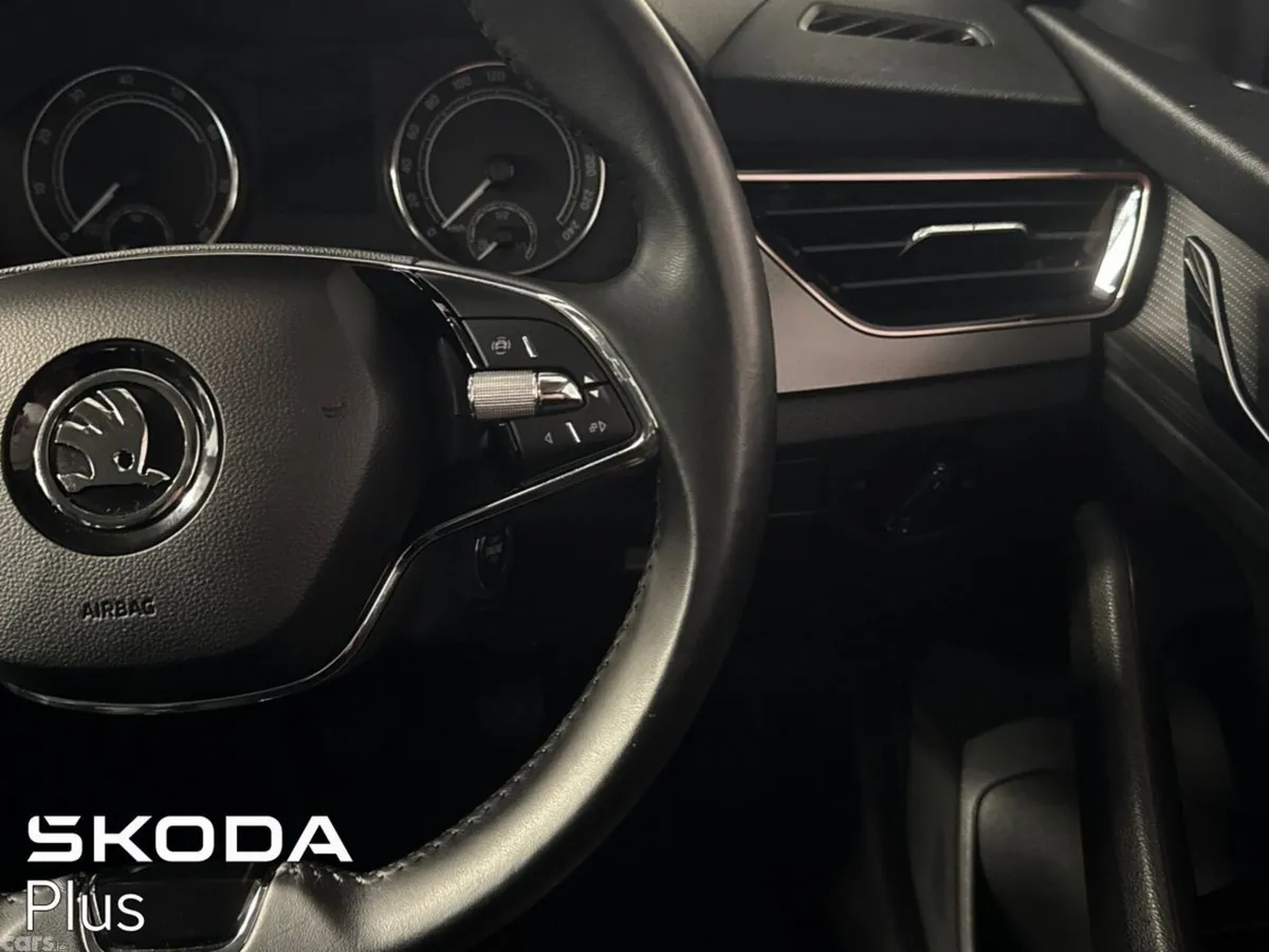 Skoda Kamiq SUV, Petrol, 2024, Black
