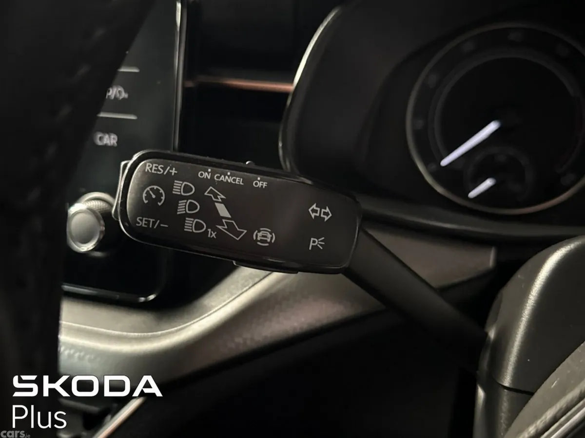 Skoda Kamiq SUV, Petrol, 2024, Black