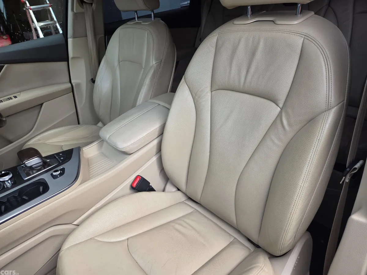 Audi Q7 SUV, Diesel, 2016, Black