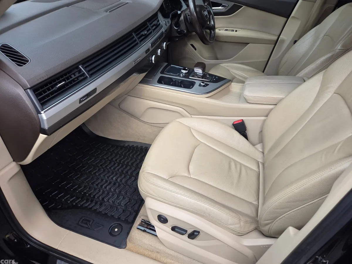 Audi Q7 SUV, Diesel, 2016, Black