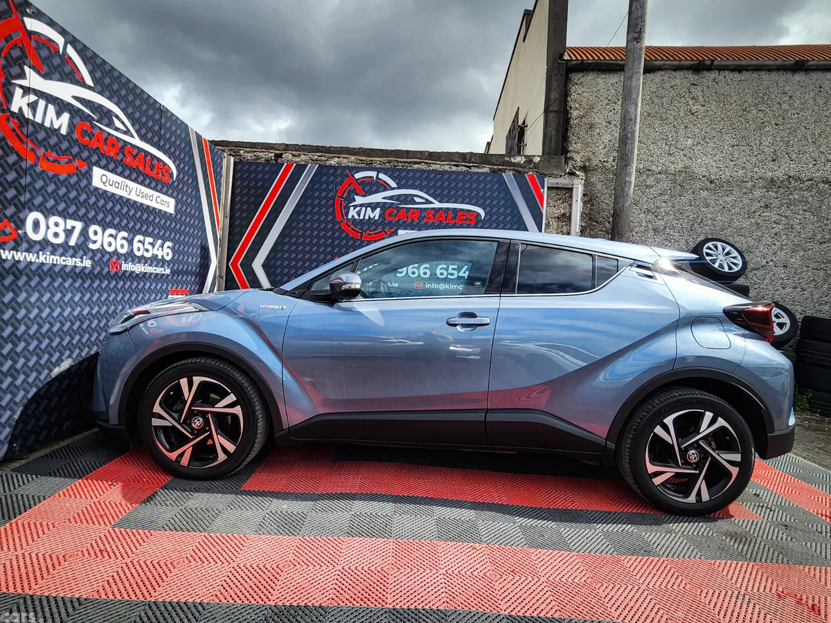 Toyota C-HR Hatchback, Petrol Hybrid, 2023, Grey