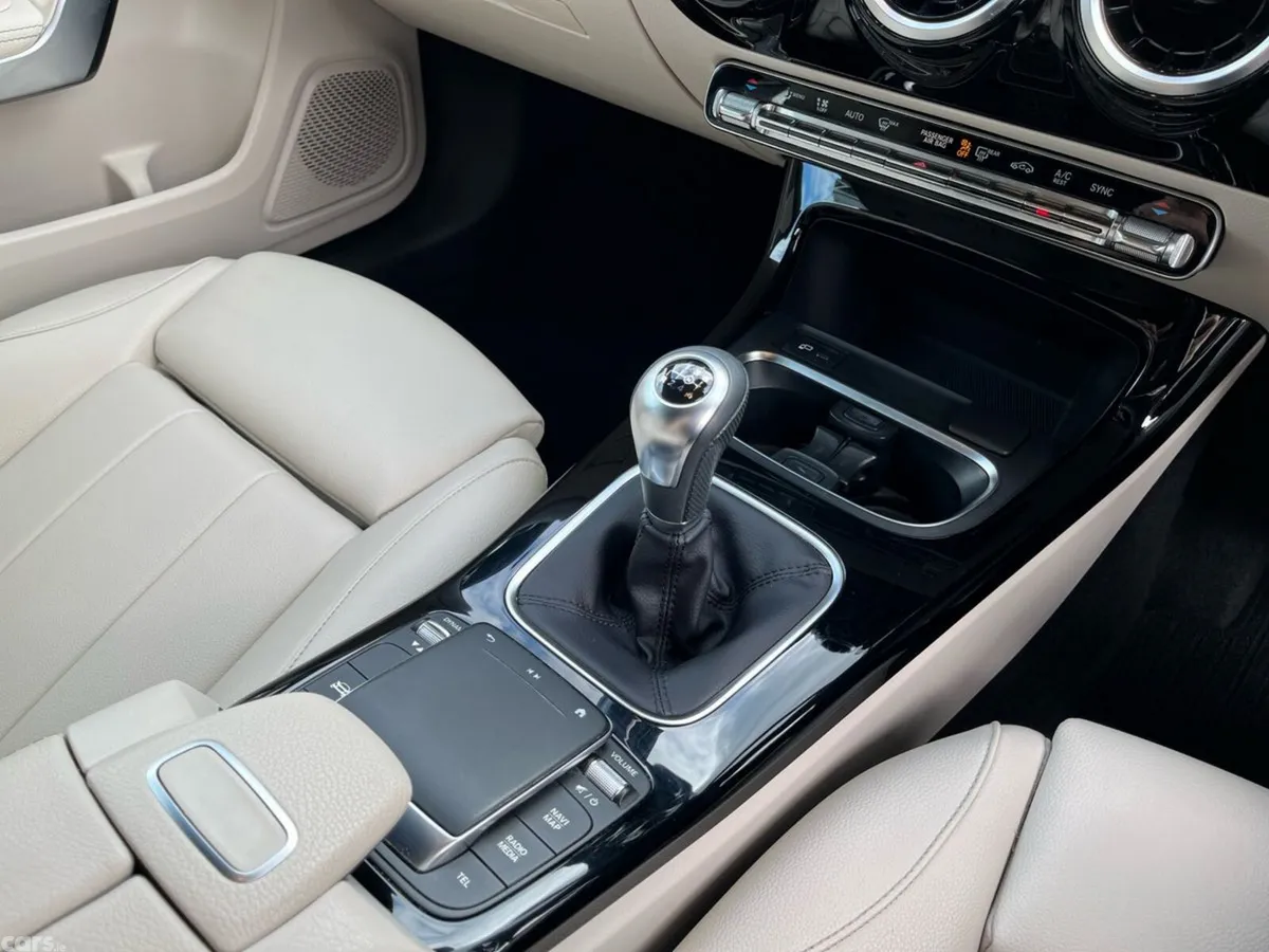 Mercedes-Benz A-Class Hatchback, Diesel, 2020, Silver
