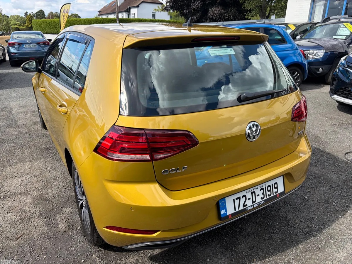 Volkswagen Golf Hatchback, Petrol, 2017, Yellow