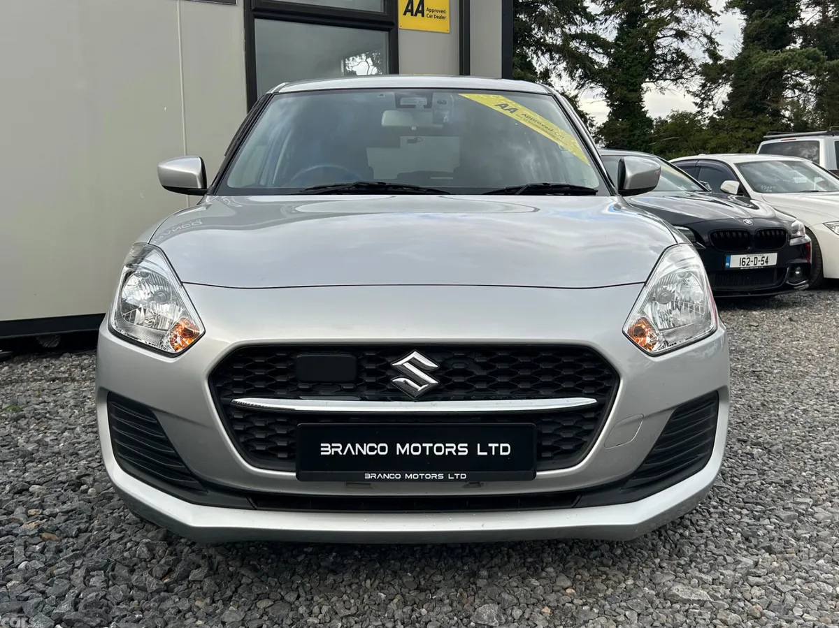 Suzuki Swift Hatchback, Petrol Hybrid, 2021, Silver