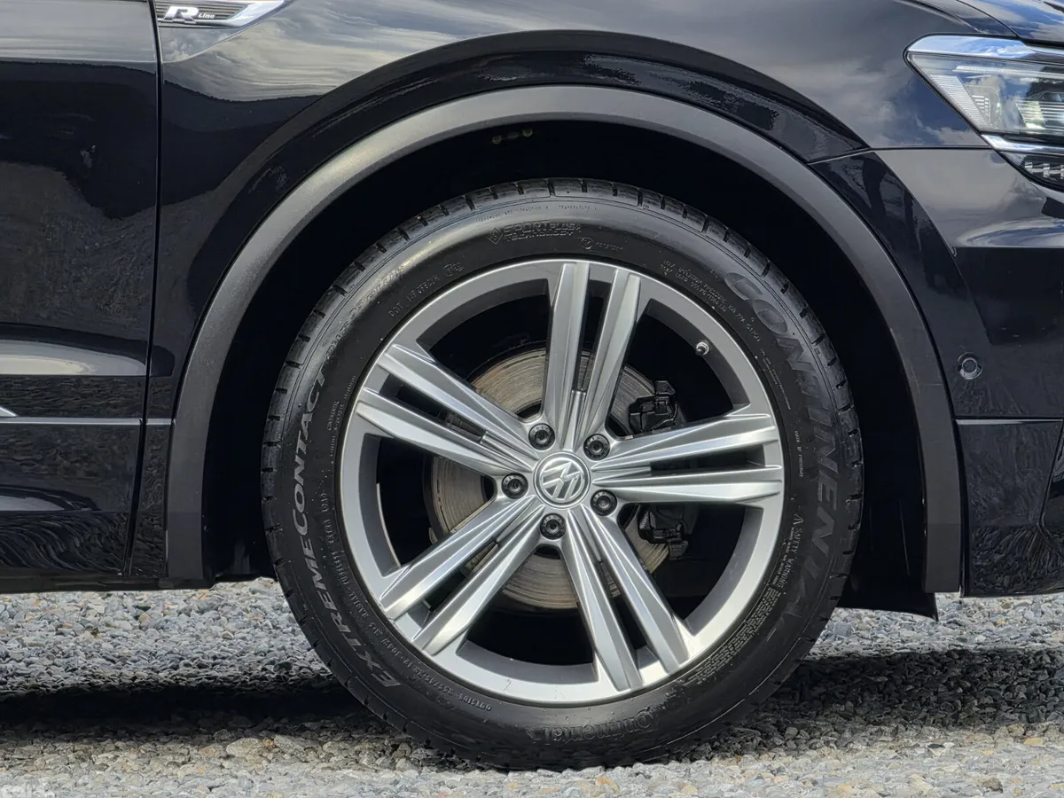 Volkswagen Tiguan SUV, Petrol, 2018, Black