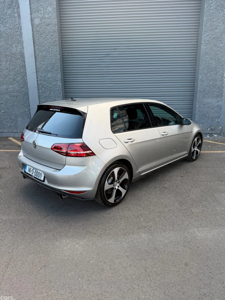 Volkswagen Golf Hatchback, Petrol, 2014, Grey