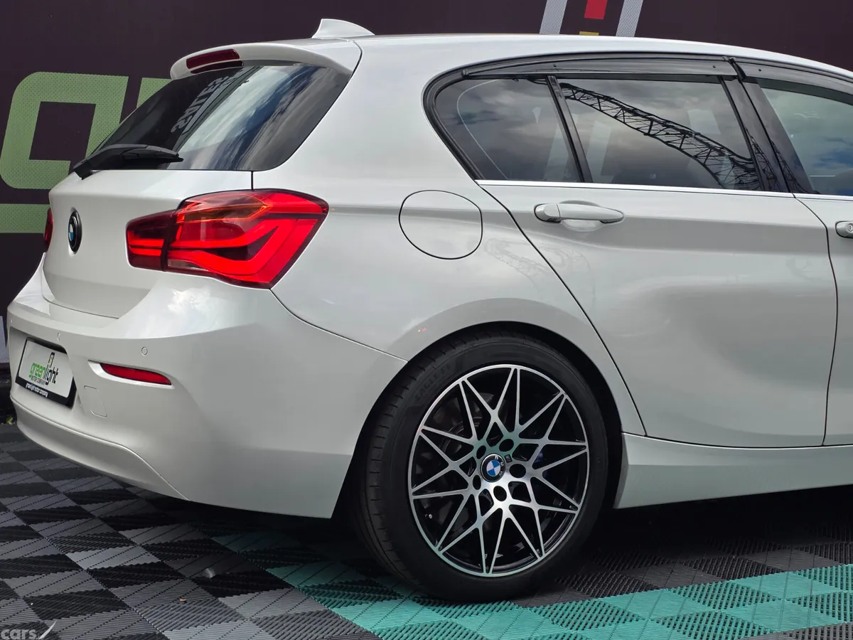 BMW 1-Series Hatchback, Diesel, 2016, White