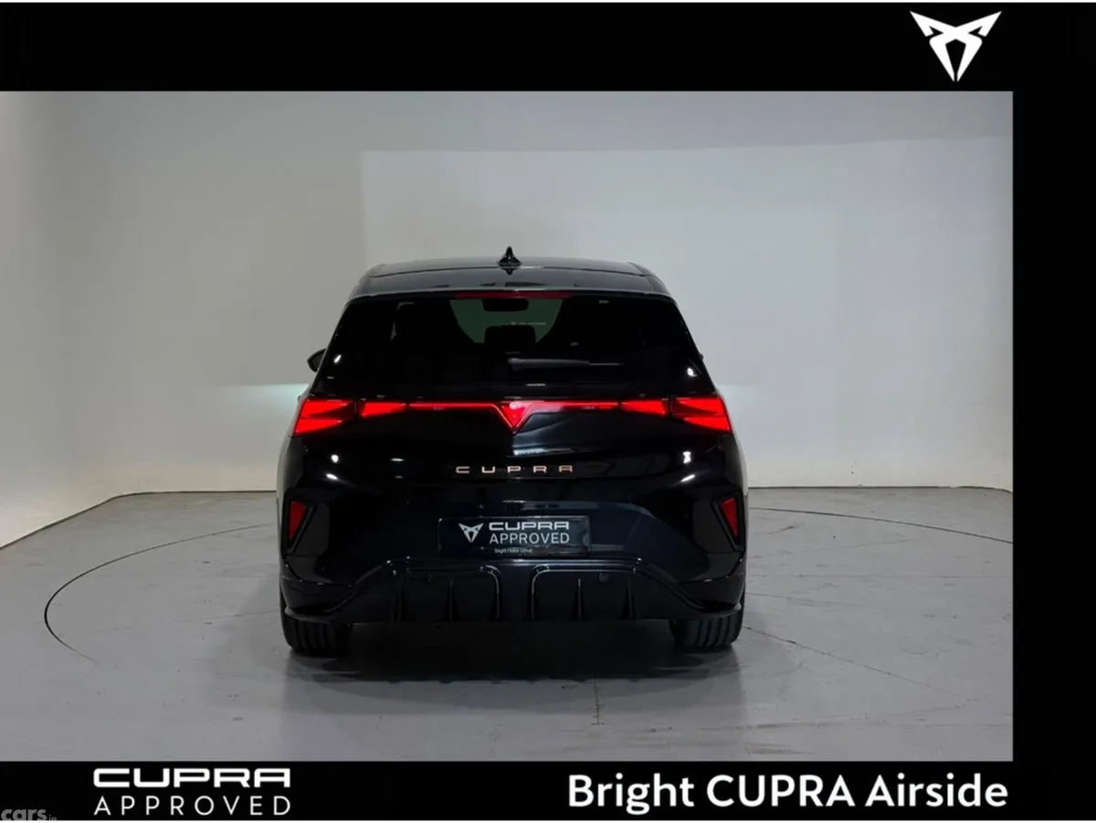 Cupra Born Estate, Electric, 2026, Black