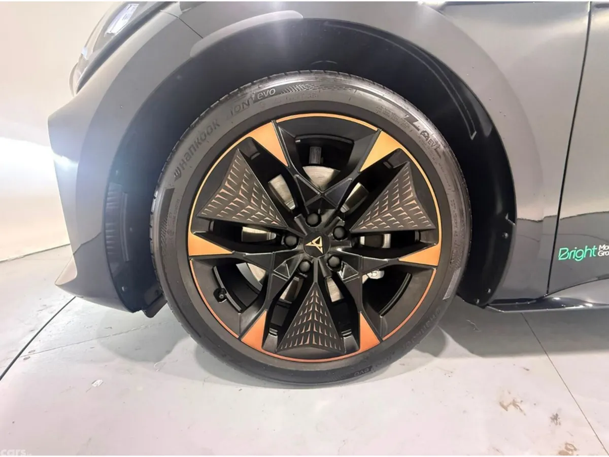 Cupra Born Estate, Electric, 2026, Black