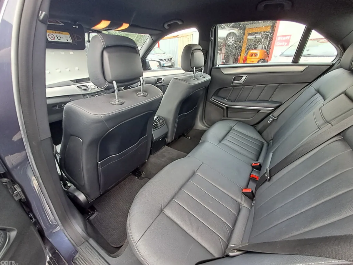 Mercedes-Benz E-Class Saloon, Diesel, 2016, Blue